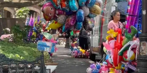 Reubicará Cuernavaca a los comercios que invadieron las calles en pandemia