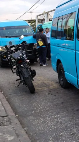 Atacan a disparos dos unidades del transporte público, una de la ruta 14 de Tlayacapan y una más de Oaxtepec 