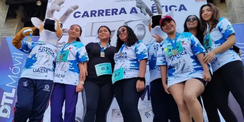 Autoridades formaron parte de la actividad deportiva.