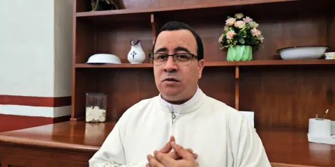 En Cuautla, con el repique de campanas y una ceremonia eucarística, oran por el eterno descanso del Papa Francisco