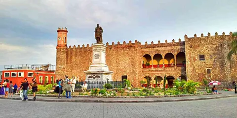 De turismo y economía 
