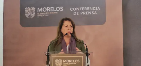 Reconoce gobernadora Margarita González Saravia efectividad de programa de citas electrónicas para entrega de placas 