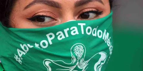 Tras amparo, Salud debe prestar servicios de aborto a 48 mujeres