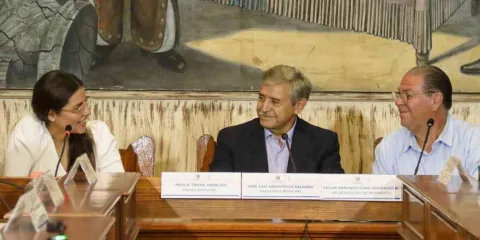 Porque el agua es de todas y todos, el Ayuntamiento de Cuernavaca convoca a la ciudadanía a sumarse a la campaña “Cada gota se agota”, una estrategia colectiva para enfrentar la sequía con conciencia, acción y responsabilidad compartida