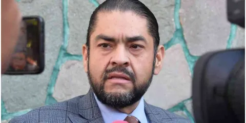 Se rehúsa Gamboa a abandonar oficinas de la Presidencia del TSJ