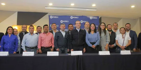 Democracia o rebelión, en AN