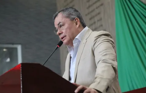 Insta Rafael Reyes al cumplimiento de nuevo código de ética de Morena