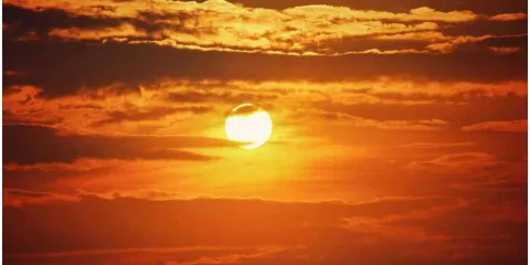 Es mayo amoroso y la temperatura social aumenta.