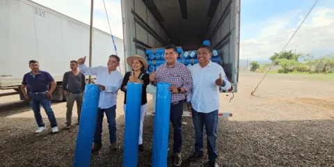 Entrega alcalde de Yecapixtla apoyos al campo 2025