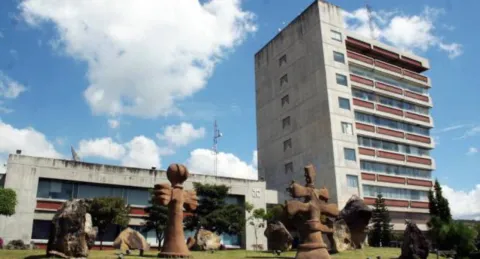 Avanza UAEM en la liquidación de deudas heredadas 