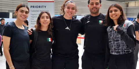 Zaira Salgado viaja con el resto del equipo mexicano.