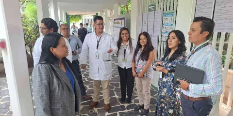 Recorren autoridades del IMSS la UMF 3 de Jiutepec