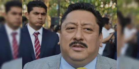Exigen acción legal contra ex fiscal por presunto desvío de recursos