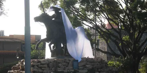 Reubican el monumento ecuestre de Zapata