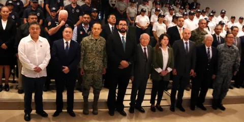 La FGE de Morelos refuerza sus recursos humanos con 65 nuevos agentes y peritos.