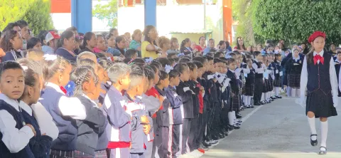 Sin contratiempos, inicia ciclo escolar 2025-2026 en la región oriente 