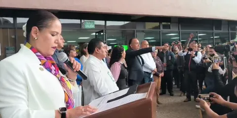 Toma de protesta de Raúl Aguirre Espitia como nuevo encargado del IEBEM 