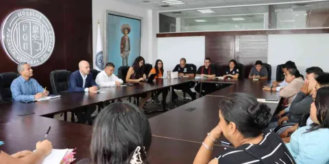 Atienden Edgar Maldonado y Urrutia a operadores de plataformas digitales