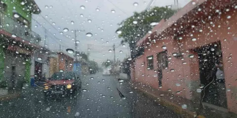 •	Lluvias: emergencia vs respuesta