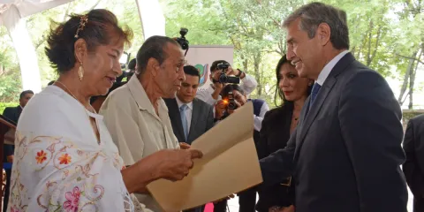 Ayuntamiento de Cuernavaca celebra 106 matrimonios gratuitos en la campaña “¡Sí, Acepto! 2025”