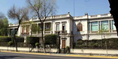 Primeros pasos en Gobernación 