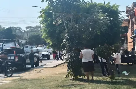 Joven es asesinado dentro de una tienda en Coatetelco