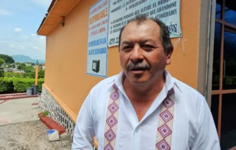 Balean el domicilio del alcalde de Tepalcingo la mañana de este viernes
