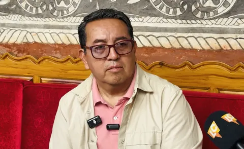 Difícil erradicar el uso de pirotecnia en pueblos de usos y costumbres, dice vicario Tomás Toral