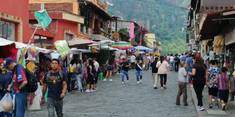 La Seprac Cuernavaca reactivará el alcoholímetro en noviembre y exhorta a evitar el consumo de alcohol durante las celebraciones de Día de Muertos para prevenir riñas.