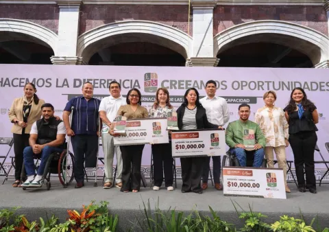 Promueve el Gobierno de Morelos derechos y bienestar de las personas con discapacidad a través de la entrega de becas dirigidas hacia este sector 