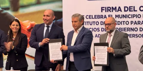 Ayuntamiento de Cuernavaca firma convenio con el ICTSGEM para afiliar a 979 trabajadores