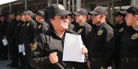 Despiden a siete custodios en Morelos por permitir ingreso de celulares a penales