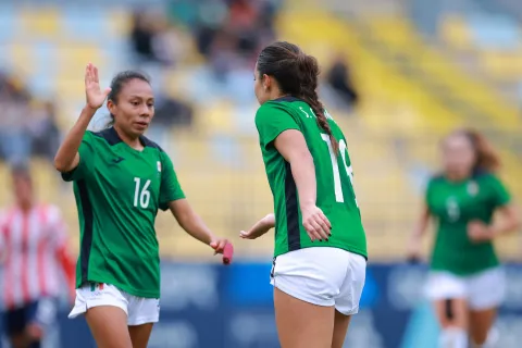 Karla Nieto, jugadora morelense en selección nacional.