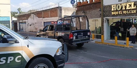 Ataque a balazos en avenida Humboldt deja un muerto y un herido en Cuernavaca