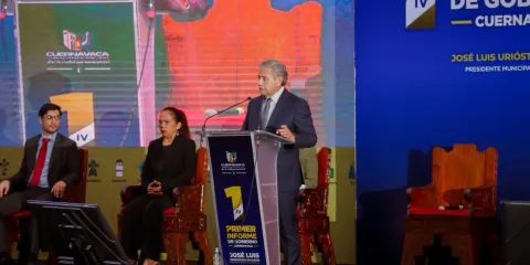 José Luis Urióstegui rinde su Primer Informe de Gobierno con avances financieros y obras históricas en Cuernavaca