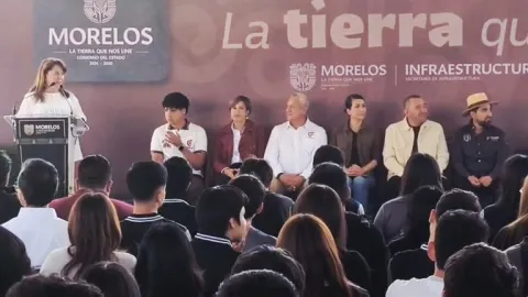 La gobernadora Margarita González Saravia reiteró su compromiso con la educación y anunció que su sexenio contempla más de mil obras en Morelos.