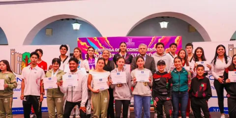 Ayuntamiento de Cuernavaca reconoce a 52 deportistas destacados por su desempeño en 2025