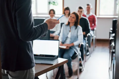 Morelos contará con dos nuevas universidades en Ayala y Ocuituco, anunció la gobernadora Margarita González Saravia, para ampliar la educación superior.