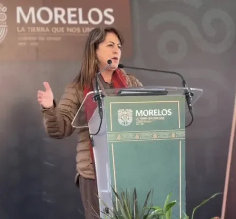 La gobernadora Margarita González Saravia anunció las actividades por su primer informe de gobierno en Morelos, además de un subsidio total al transporte para adultos mayores y la creación de un Agrobanco.