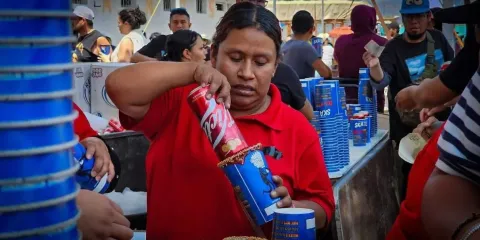 Gobierno de Morelos llama a regular venta de alcohol durante carnavales por seguridad