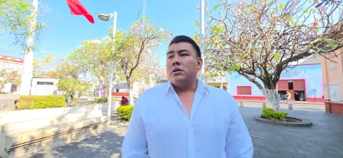 Promotores sociales en Cuautla intensifican pláticas preventivas para evitar secuestro virtual entre estudiantes y familias.