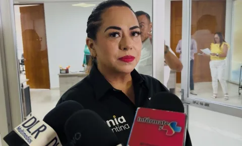 La diputada Tania Valentina afirmó que la Conferencia Legislativa no tiene facultad para citar a comparecer a la presidenta de la CDHEM y llamó a respetar la Ley Orgánica del Congreso de Morelos.