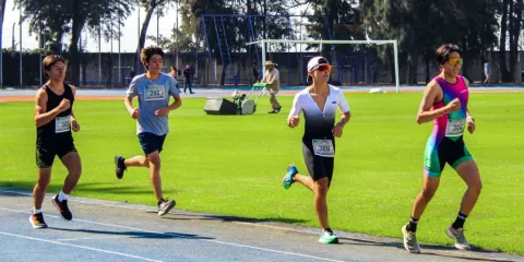 Morelos competirá con 18 atletas en clasificatorio nacional de triatlón rumbo a la Olimpiada Conade 2026