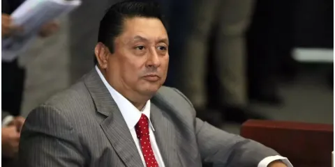 ESAF detecta contratación irregular de más de 200 asesores en la FGE durante gestión de Uriel Carmona