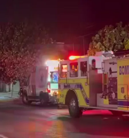 Incendio en Jojutla deja dos personas muertas en Tehuixtla; autoridades investigan causas del siniestro ocurrido durante la madrugada.
