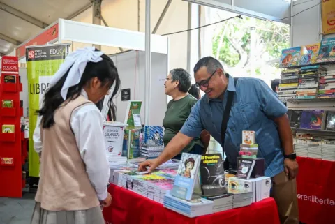 La gobernadora Margarita González Saravia inauguró la Feria del Libro 2026 en Morelos, con 79 actividades para fomentar la lectura en niños, jóvenes y familias.