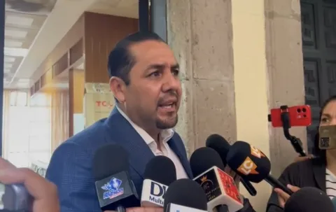 El alcalde de Temixco, Israel Piña Labra, anunció la creación de un C2 y la adquisición de nuevas patrullas y motocicletas para fortalecer la seguridad.