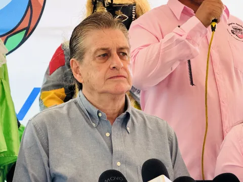 Autoridades de Cuernavaca alertan que el 60% del comercio opera en la informalidad, afectando al sector establecido.