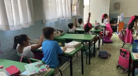  Desde el 11 de marzo entró en vigor en Morelos la reforma que regula el uso de celulares en escuelas de educación básica para promover entornos escolares seguros.