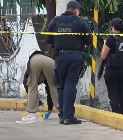 Ataque armado en Temixco deja un hombre herido en Lomas del Carril; autoridades investigan y no hay detenidos.